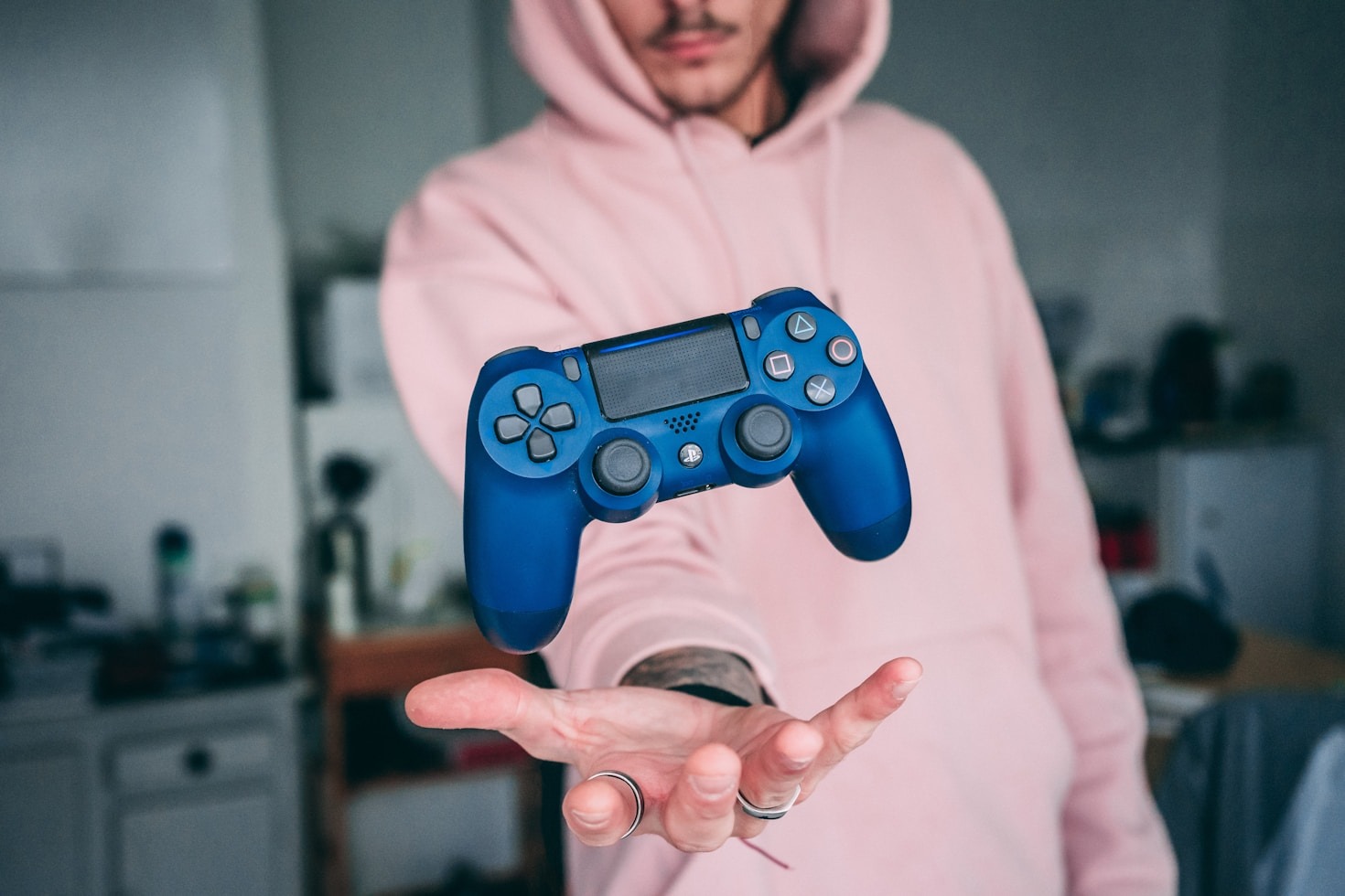 The Evolution of Gaming: From Past to Present